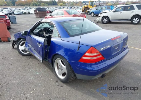 1998 Mercedes-Benz Slk 230 Kompressor z USA, uszkodzony, nr VIN WDBKK47F7WF065761